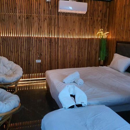 אילבן Eleven Spa Suites Jerozolima Zewnętrze zdjęcie